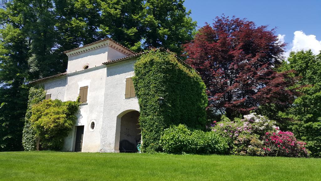 Colvago La Corte Spectacular Ancient *